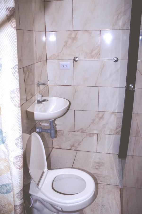 Hermosos Apartaestudios Con Wifi Богота Екстериор снимка