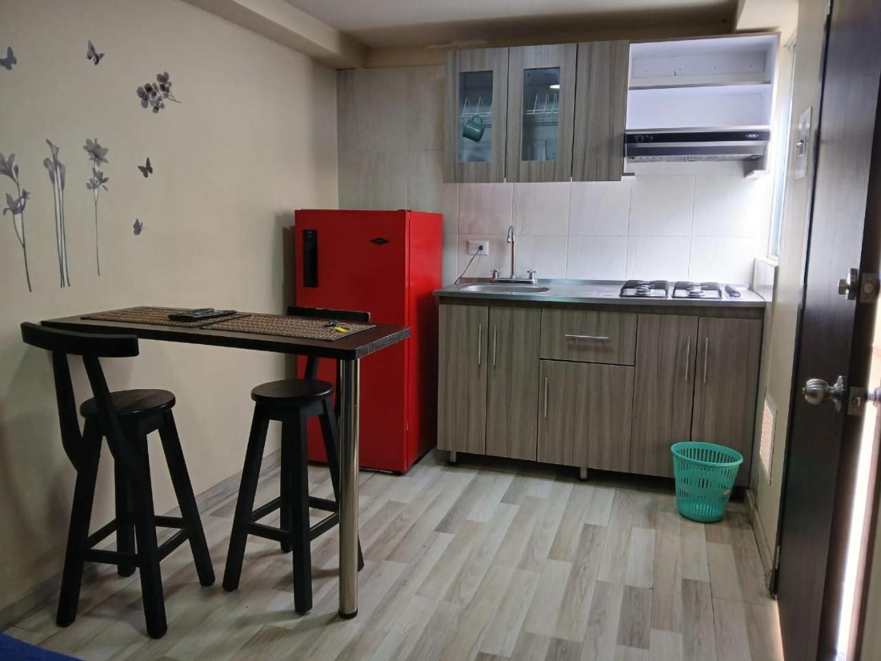Hermosos Apartaestudios Con Wifi Богота Екстериор снимка