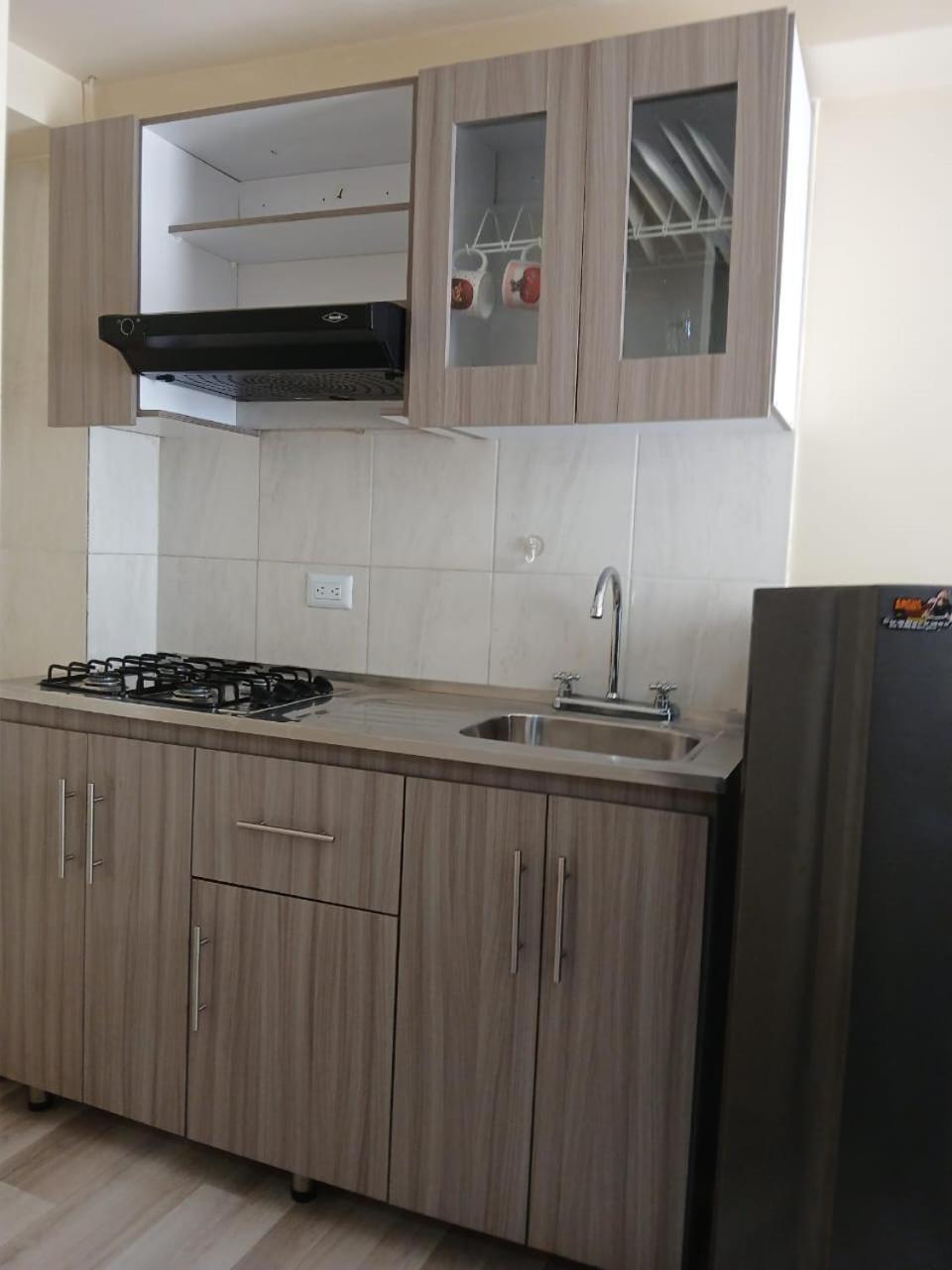 Hermosos Apartaestudios Con Wifi Богота Екстериор снимка